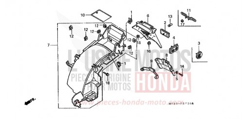 GARDE-BOUE ARRIERE ST1100R de 1994